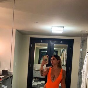 Meet your Posher, Valeria